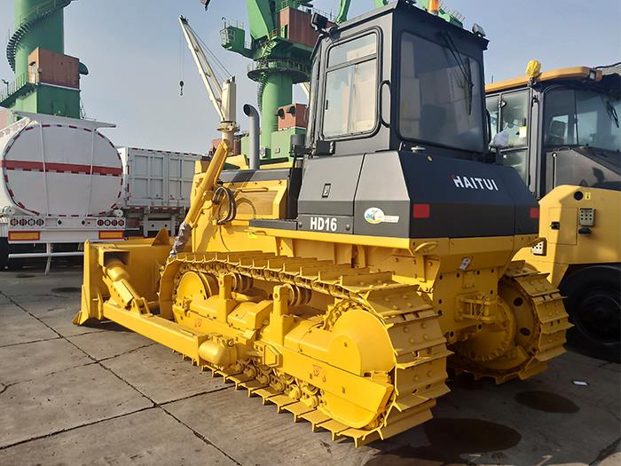 حمل و نقل بولدوزر D65 3